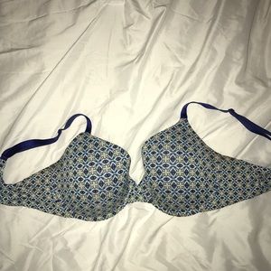 VS Demi bra